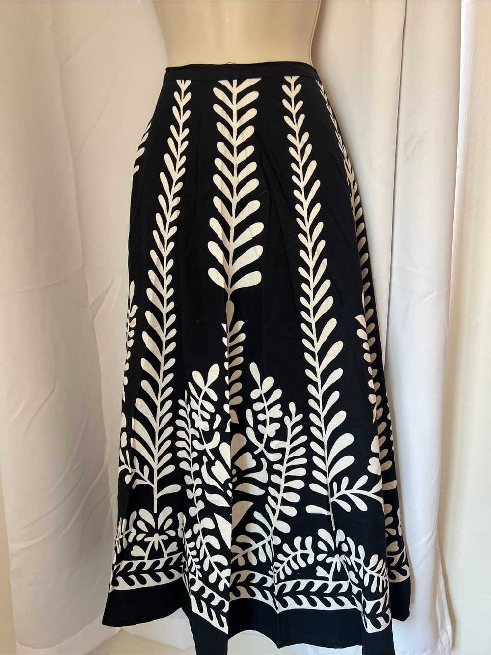 Magic Black and White Botanical A-Line Skirt